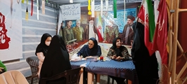 ارایه خدمات سلامت از سوی کارکنان بیمارستان مادر و کودک شوشتری در موکب مردمی پارک انقلاب