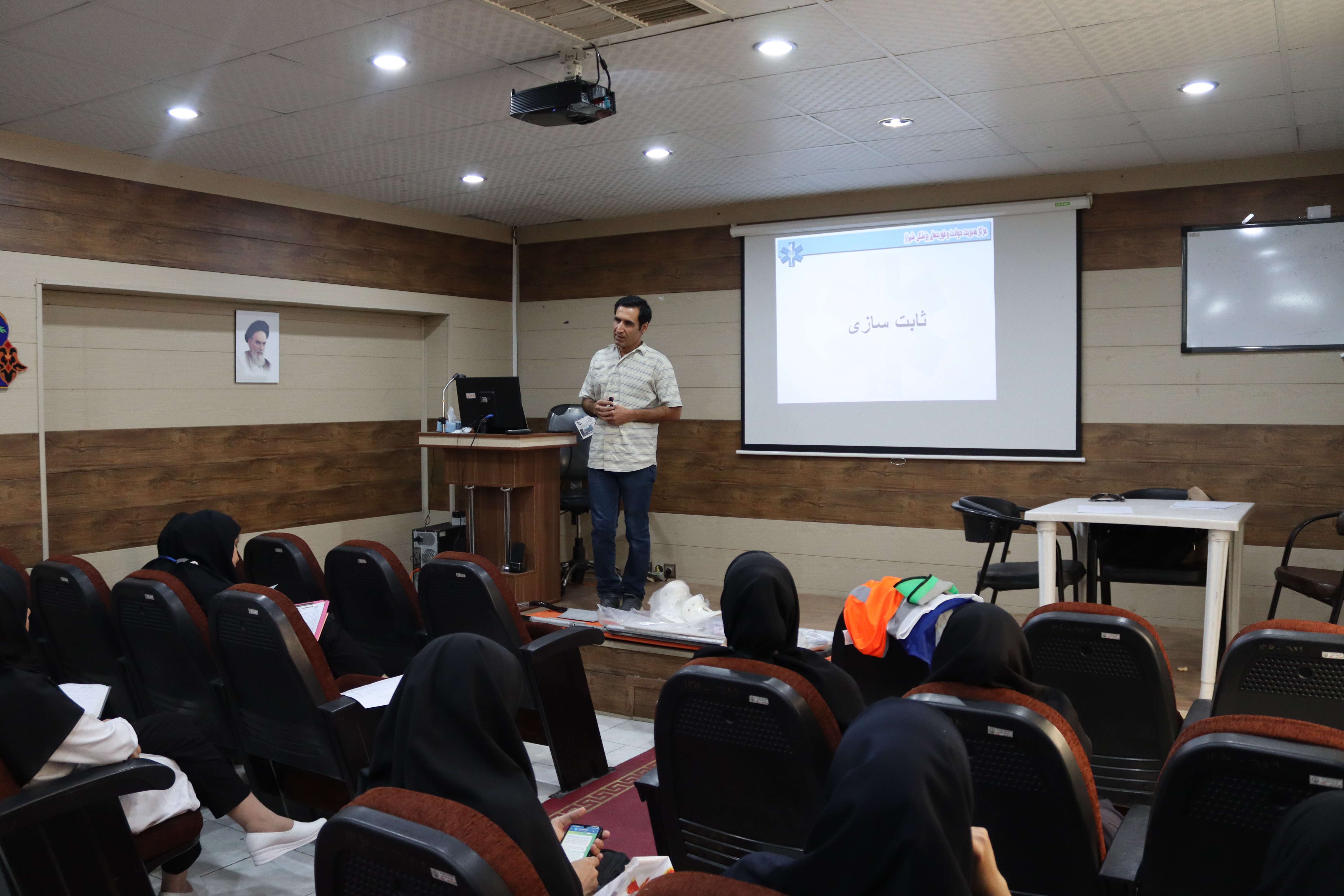 کارگاه آموزش تخلیه مصدومان